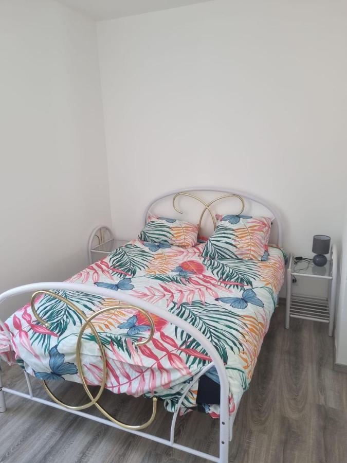 Appartement Sejour , Cure Cransac Au 1Er Etage 2 Nuits Minimum المظهر الخارجي الصورة
