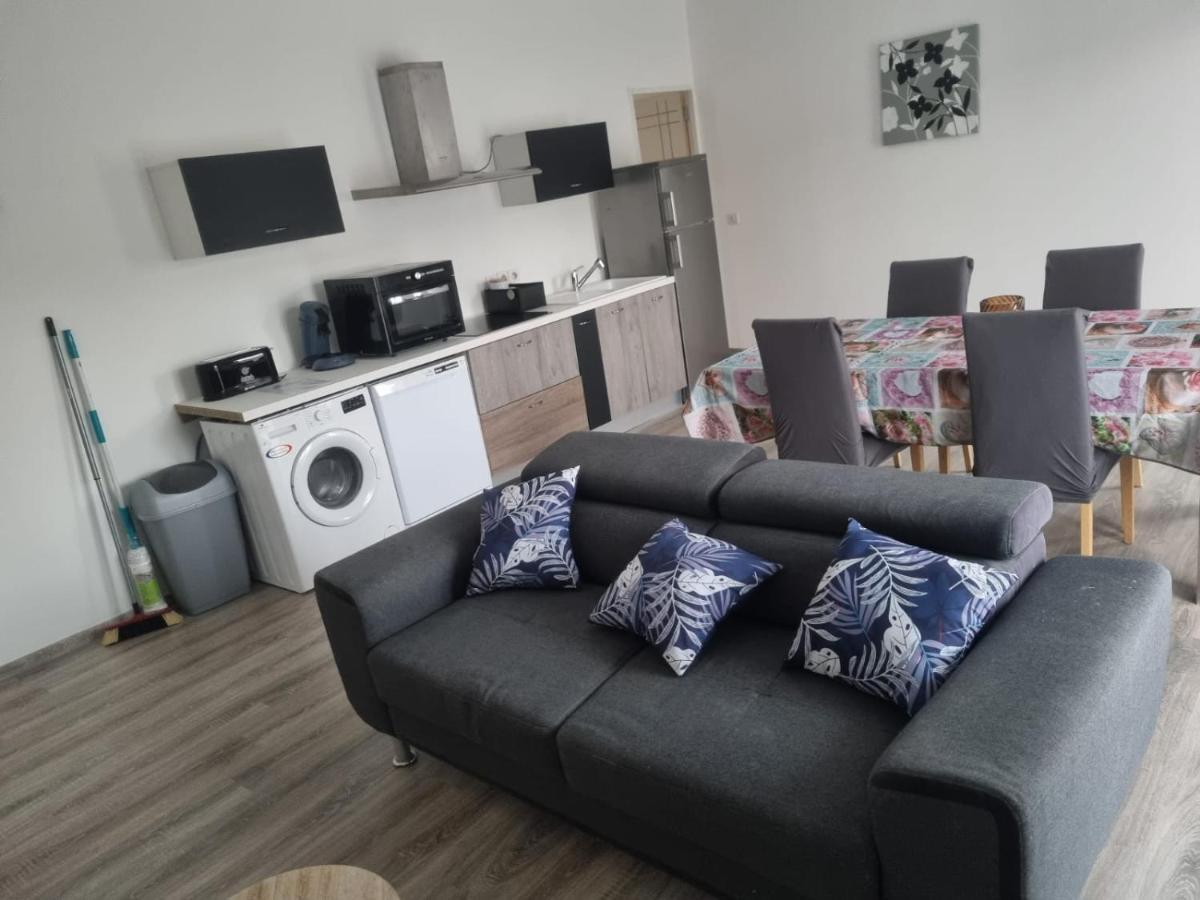 Appartement Sejour , Cure Cransac Au 1Er Etage 2 Nuits Minimum المظهر الخارجي الصورة